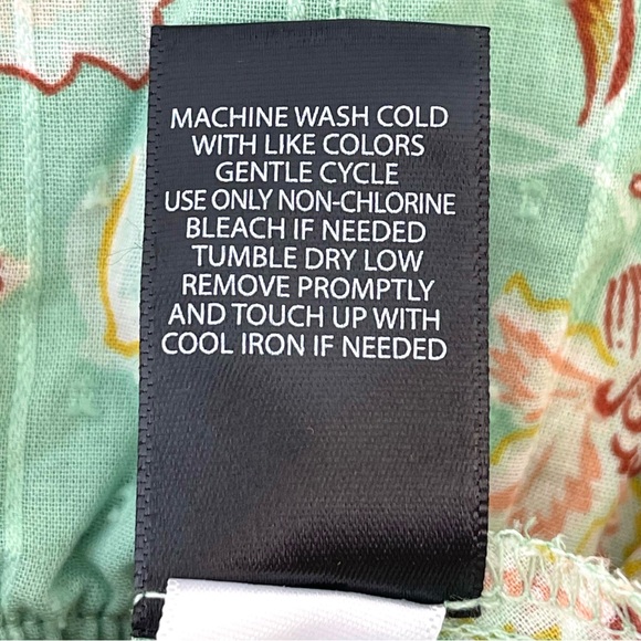 TORRID Clip Dot Blouse 100% Cotton Smocked Square Neckline Long Sleeve Lined - Picture 13 of 13